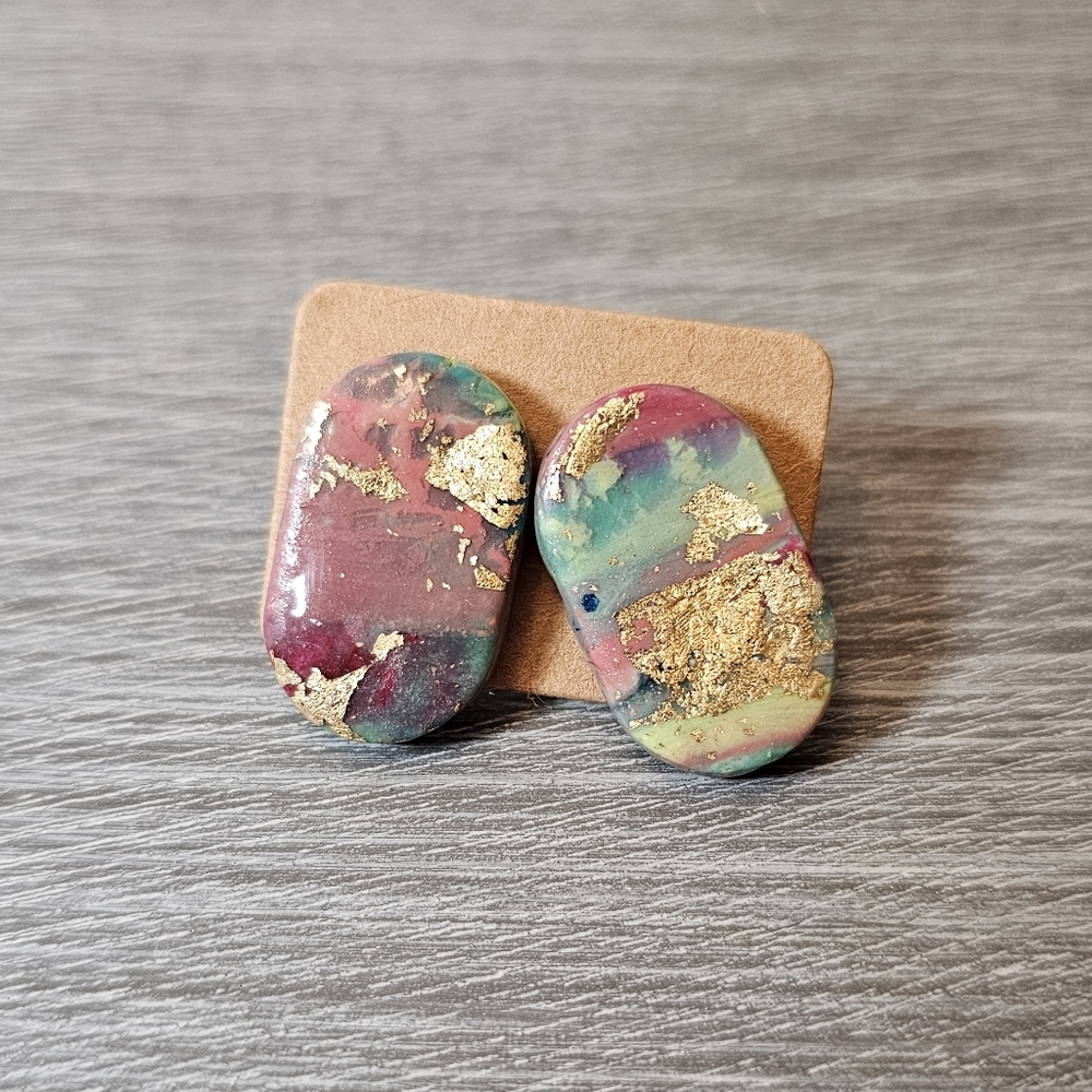 🦋 5 For $10 🦋 Handmade Multicolored Oval Stud Earrings
